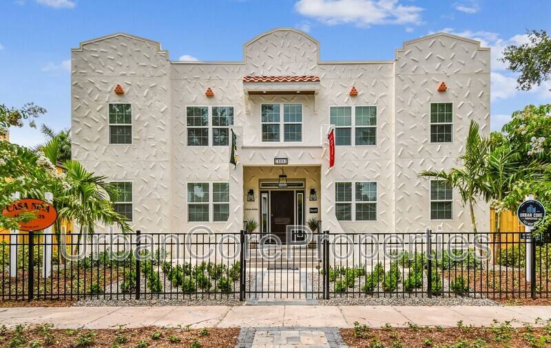 Apartment for rent at 325 15th Ave NE #12, Saint Petersburg, FL 33701