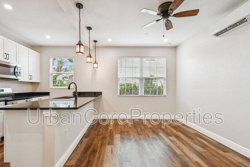 Apartment for rent at 325 15th Ave NE #12, Saint Petersburg, FL 33701