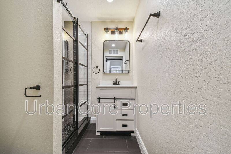 Apartment for rent at 325 15th Ave NE #12, Saint Petersburg, FL 33701