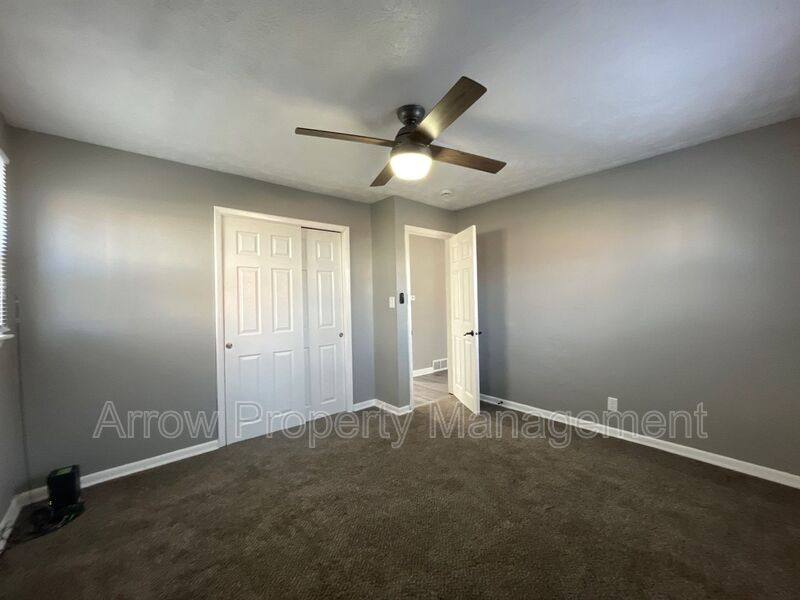 Apartment for rent at 2515 W St, Lincoln, NE 68503