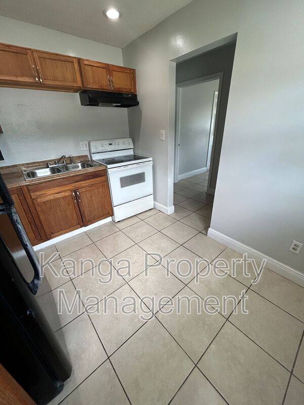 Apartment for rent at 3208 Louisiana Ave #4, Fort Pierce, FL 34947