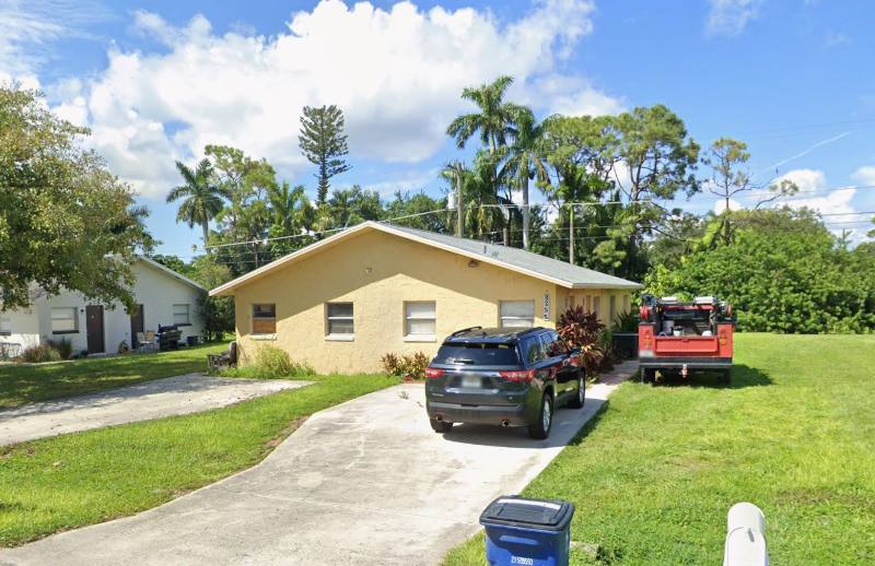 Apartment for rent at 8257 Beacon Blvd, Fort Myers, FL 33907