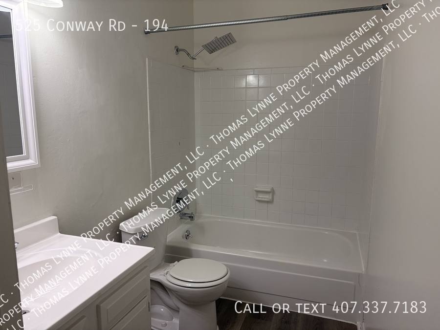 Condo for rent at 525 Conway Rd #194, Orlando, FL 32807