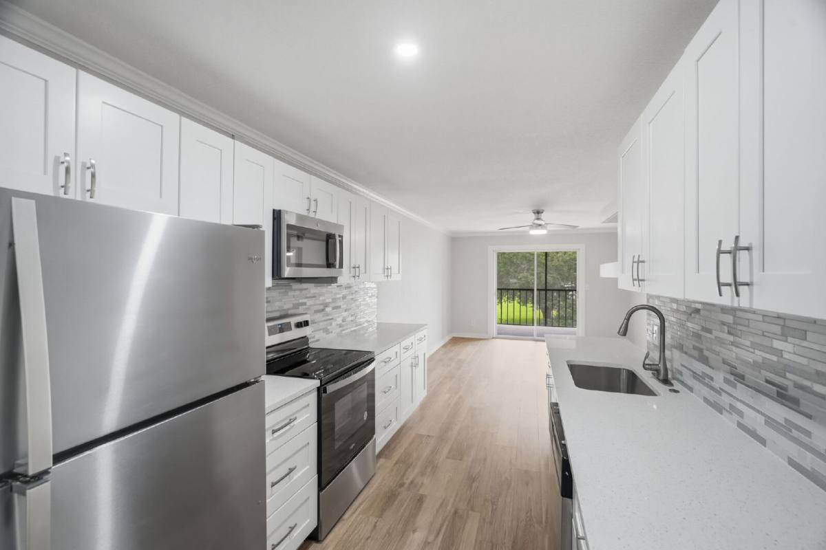 Apartment for rent at 11201 122nd Ave N #116, Largo, FL 33778