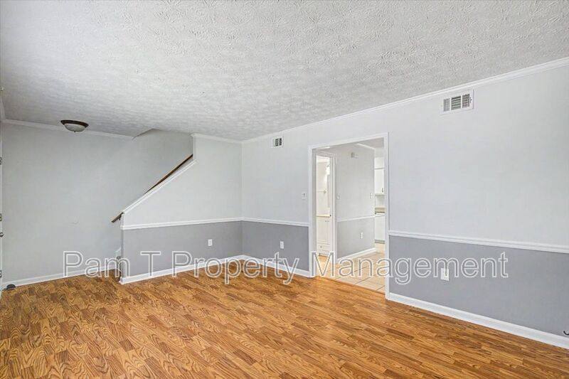 Townhouse for rent at 48 Pointer Place, Savannah, GA 31419