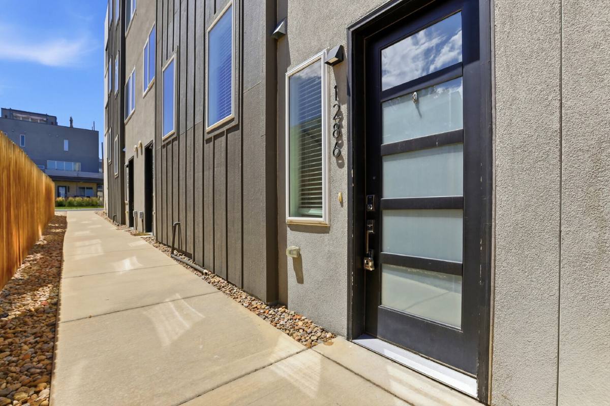 Townhouse for rent at 1286 Osceola St, Denver, CO 80204
