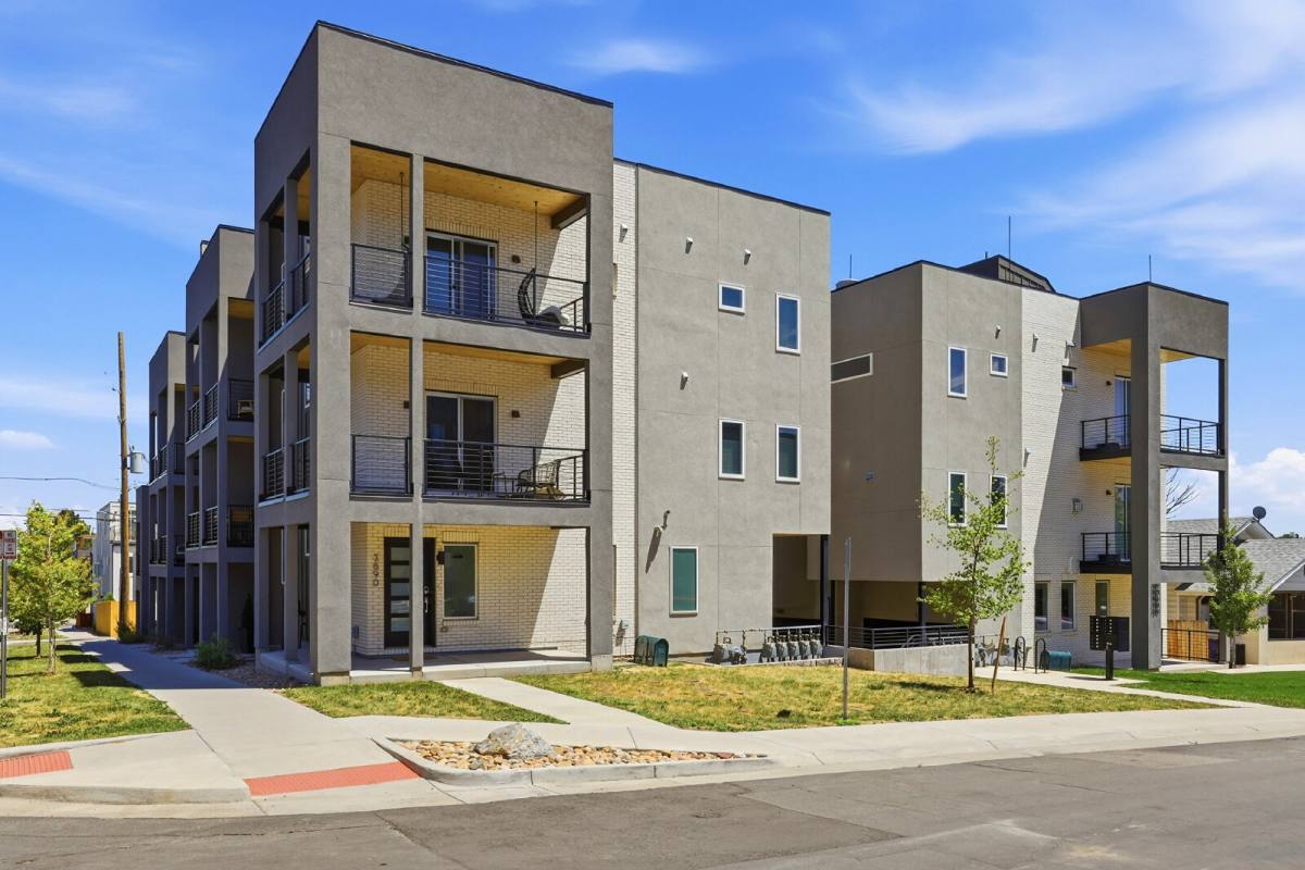 Townhouse for rent at 1286 Osceola St, Denver, CO 80204