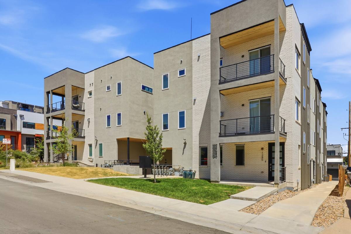 Townhouse for rent at 1286 Osceola St, Denver, CO 80204