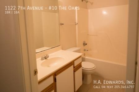 Apartment for rent at 1122 7th Ave #10 The Oaks, Tuscaloosa, AL 35401