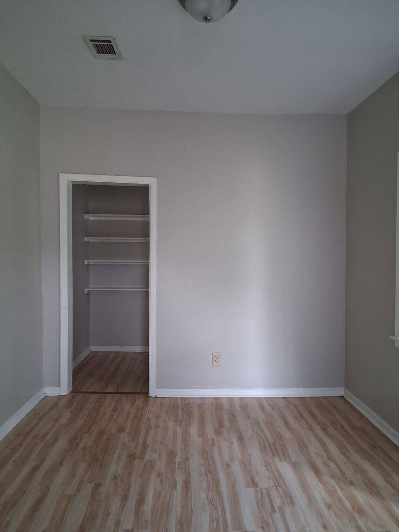 House for rent at 318 Idlewild St, Jackson, MS 39213