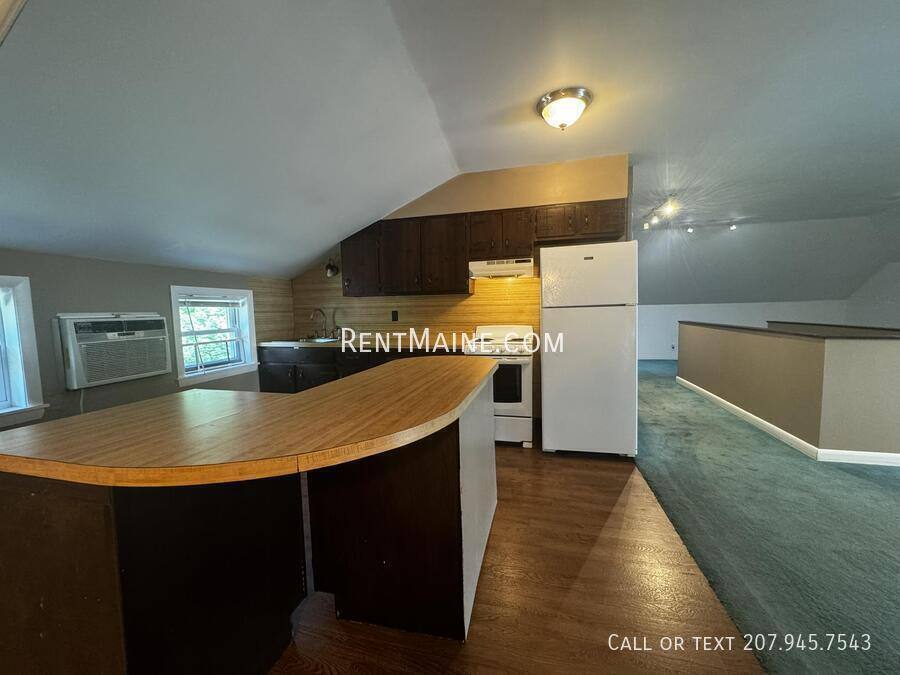 Apartment for rent at 28 Lawrence Ave #6, Fairfield, ME 04937
