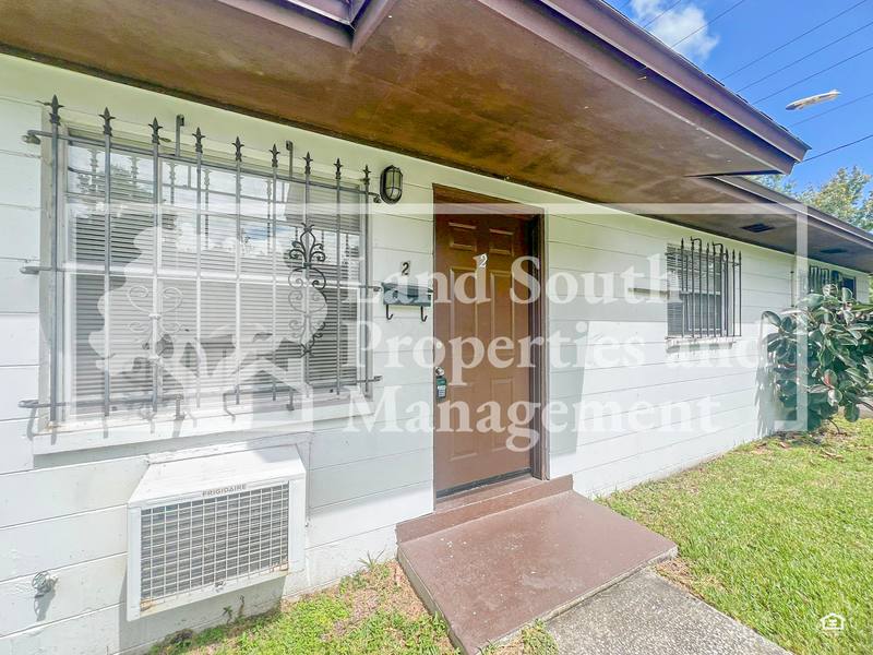 Apartment for rent at 620 N Lake Ave #2, Lakeland, FL 33801