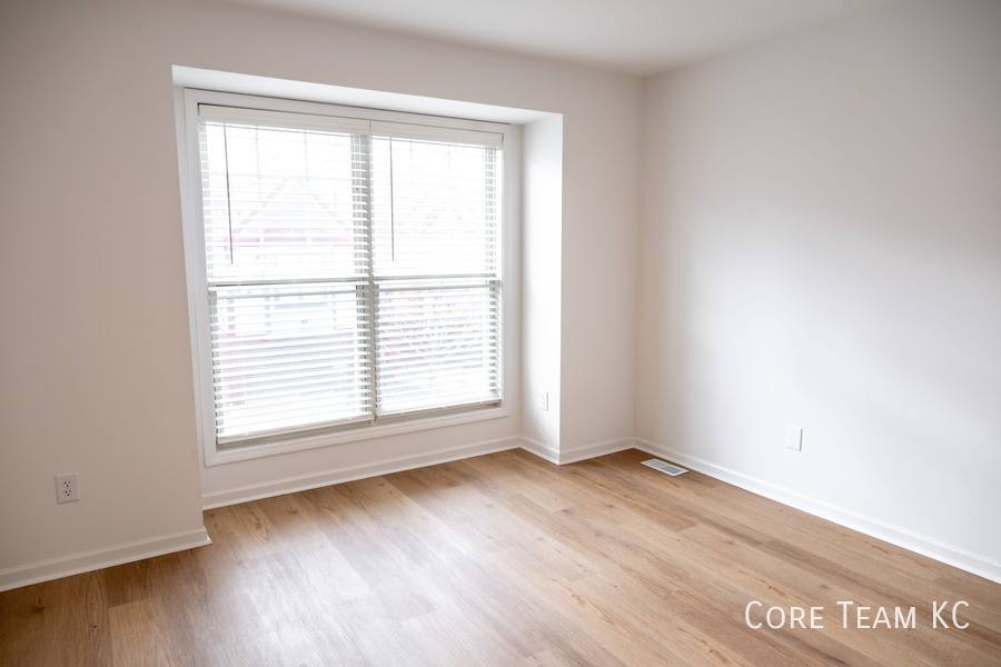 Apartment for rent at 128 E 29th Terrace, Kansas City, MO 64108