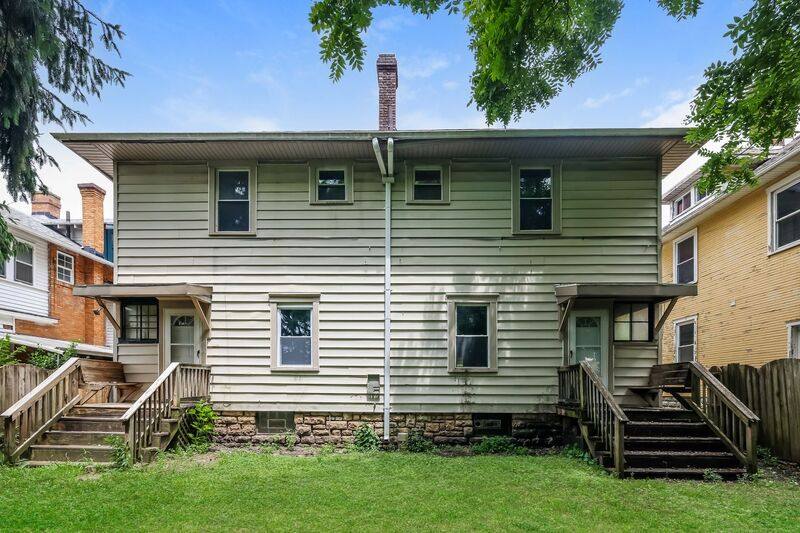 Apartment for rent at 457 459 E Madison Ave, Springfield, OH 45503