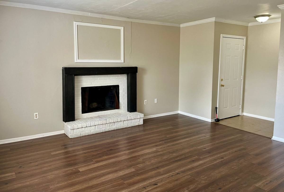 Apartment for rent at 5120 Everett Lane, Baton Rouge, LA 70809