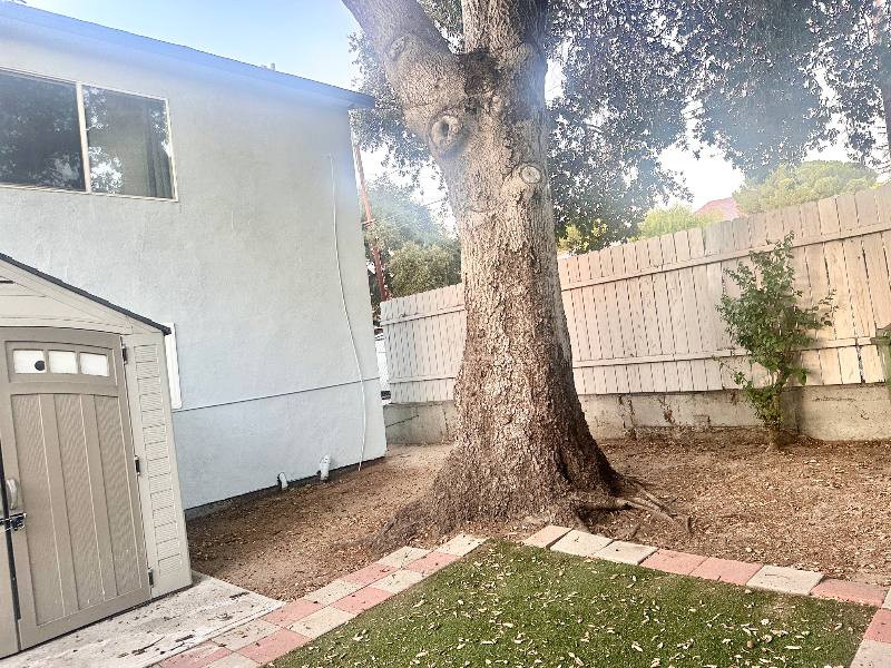 House for rent at 7802 Apperson St, Sunland, CA 91040
