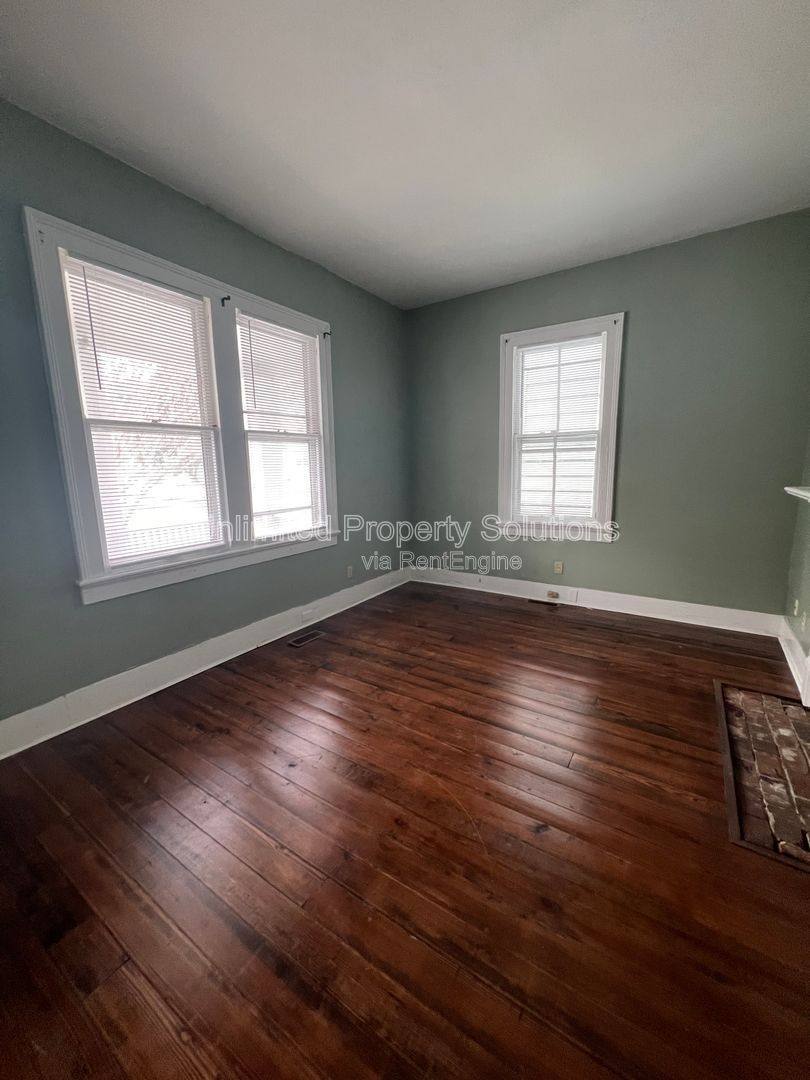 Apartment for rent at 723 Chestnut St #A, Wilmington, NC 28401