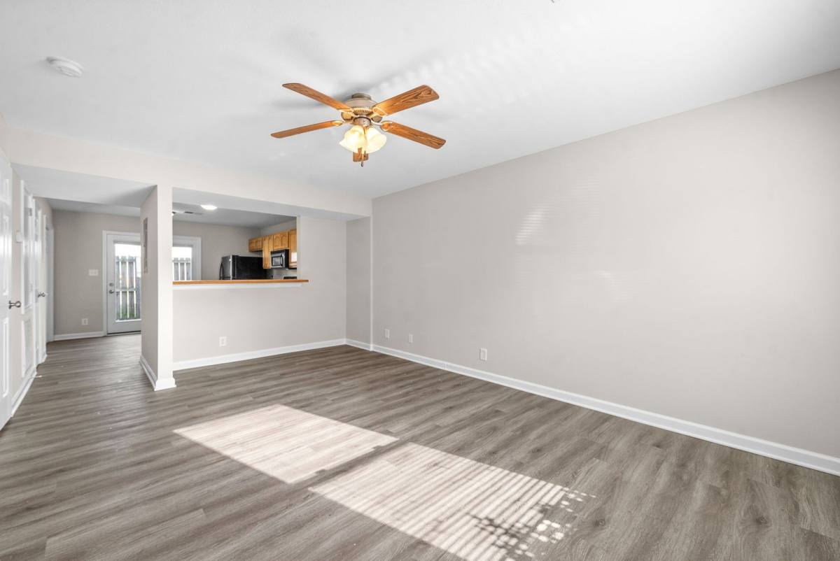 Townhouse for rent at 124 Coyote Court, Clarksville, TN 37043