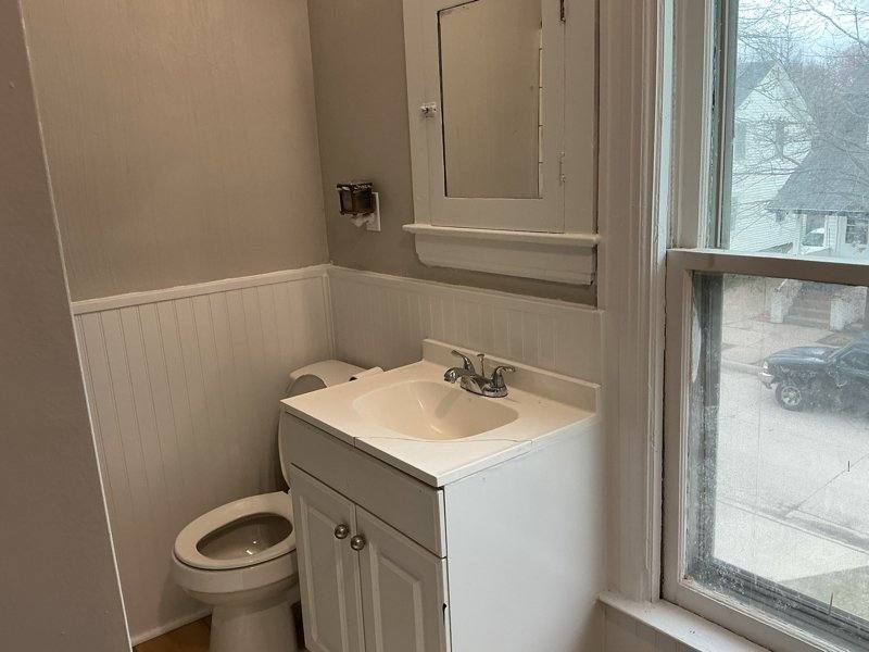 House for rent at 40 Ferrin Place, Mount Clemens, MI 48043