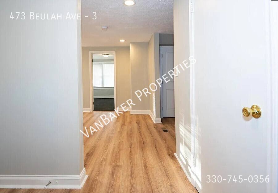 Apartment for rent at 473 Beulah Ave #3, Akron, OH 44314