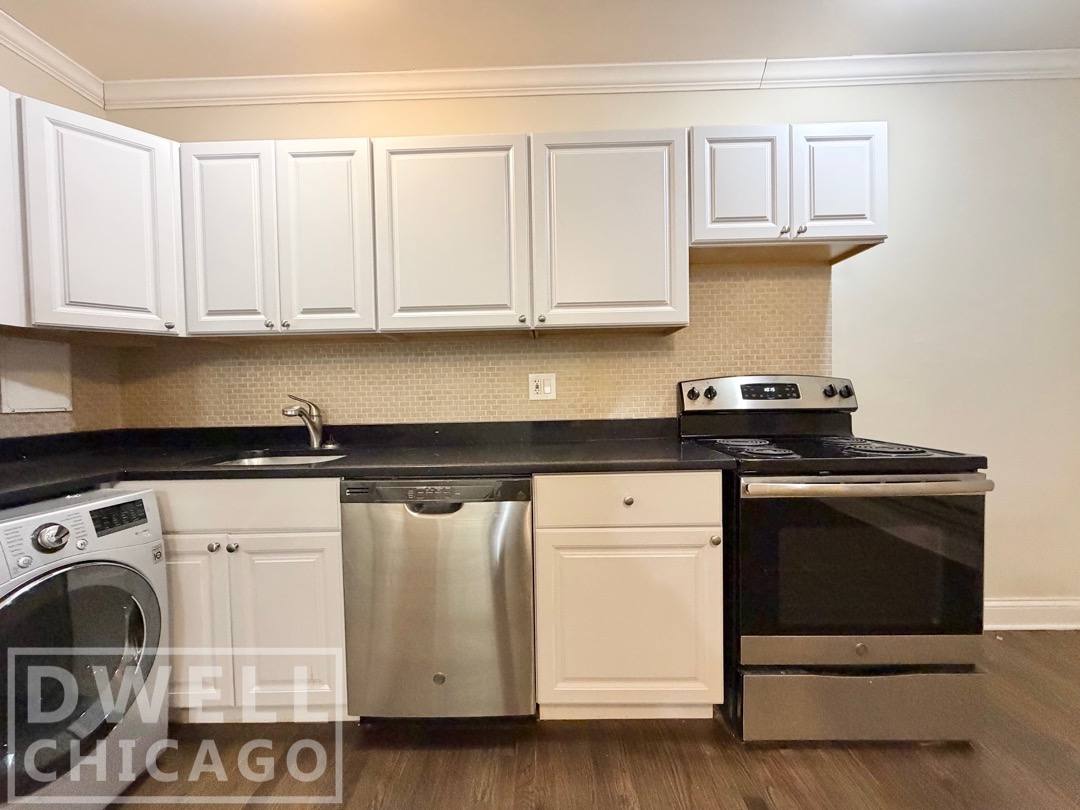Apartment for rent at 3345 N Marshfield #308, Chicago, IL 60657