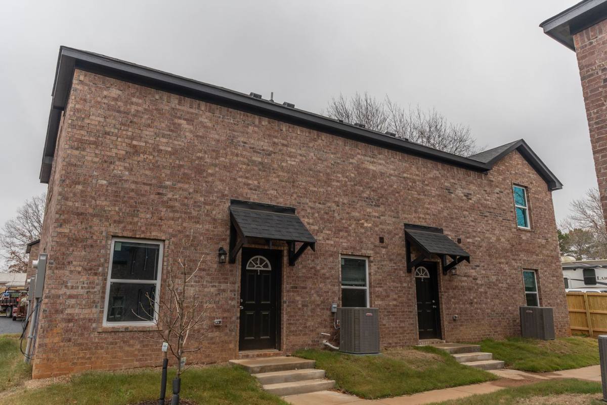 Townhouse for rent at 1350 N Porter Rd, Fayetteville, AR 72703