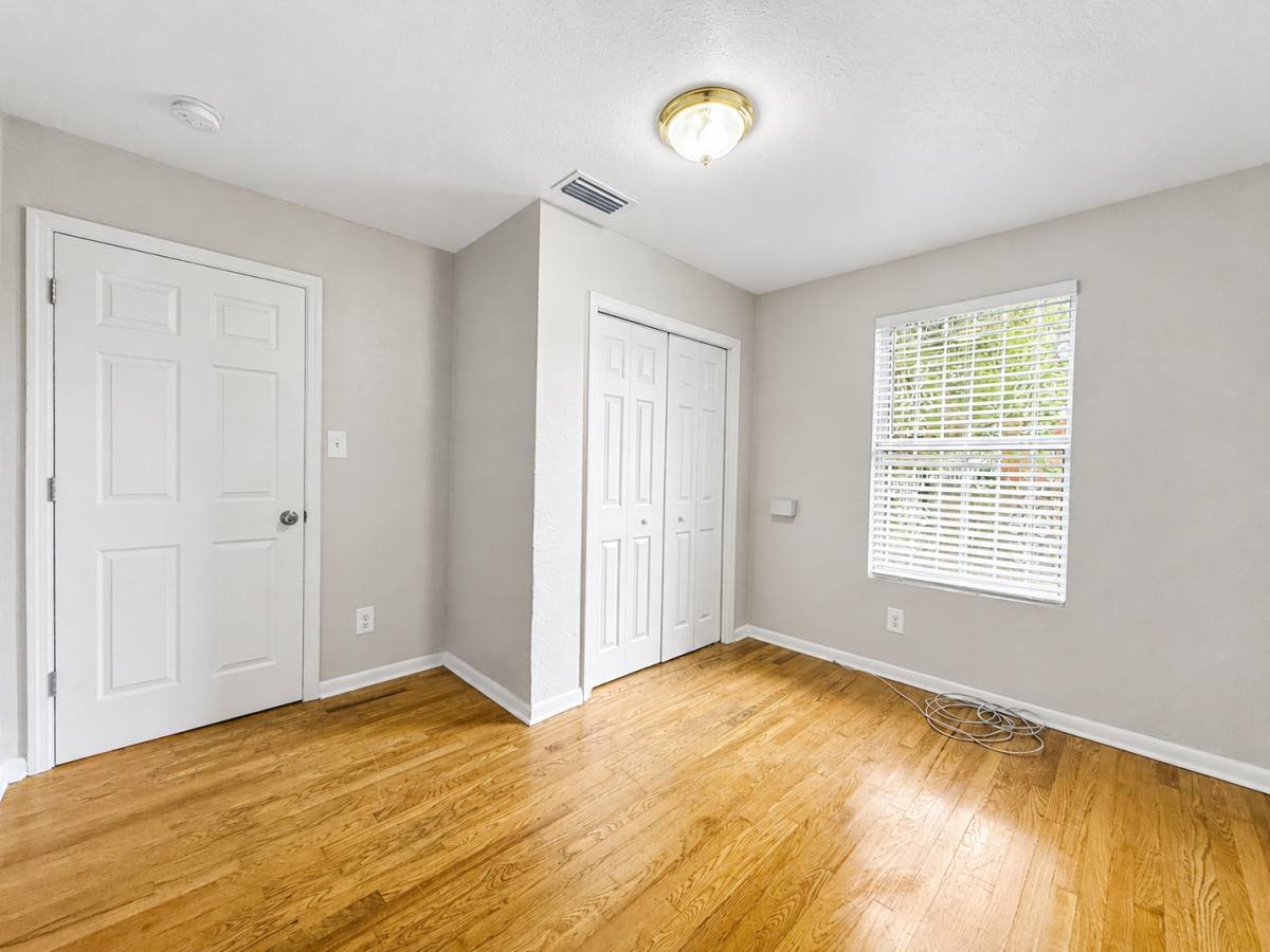 House for rent at 2124 W Chestnut St, Tampa, FL 33607