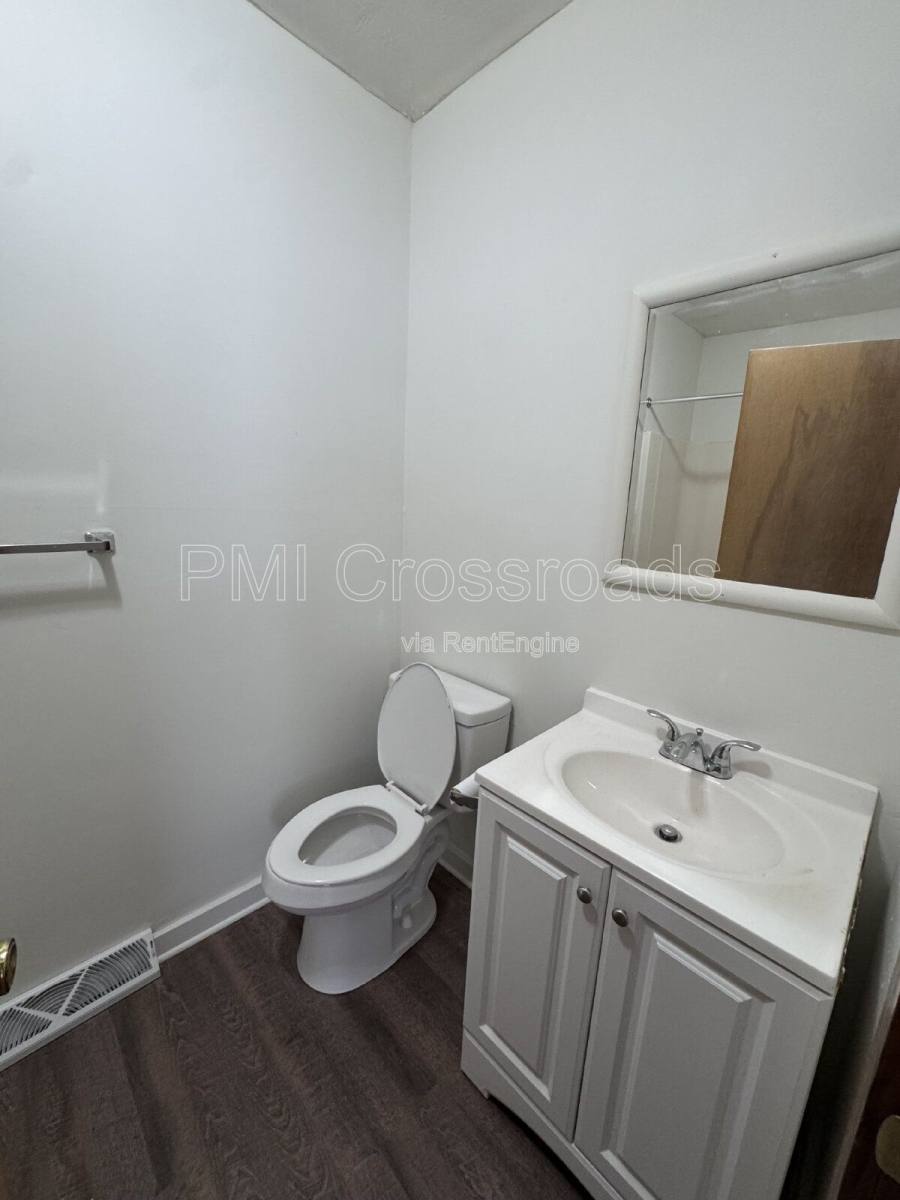 House for rent at 277 Fountain St, Akron, OH 44306