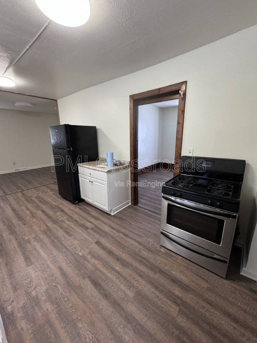 House for rent at 277 Fountain St, Akron, OH 44306