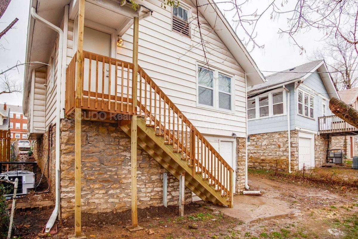 House for rent at 5002 Euclid Ave E, Kansas City, MO 64130