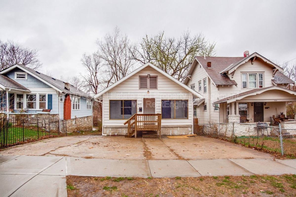 House for rent at 5002 Euclid Ave E, Kansas City, MO 64130