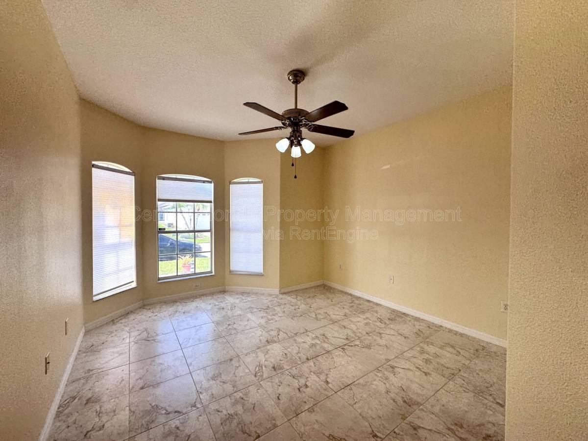 House for rent at 140 Moss Lane, Davenport, FL 33837