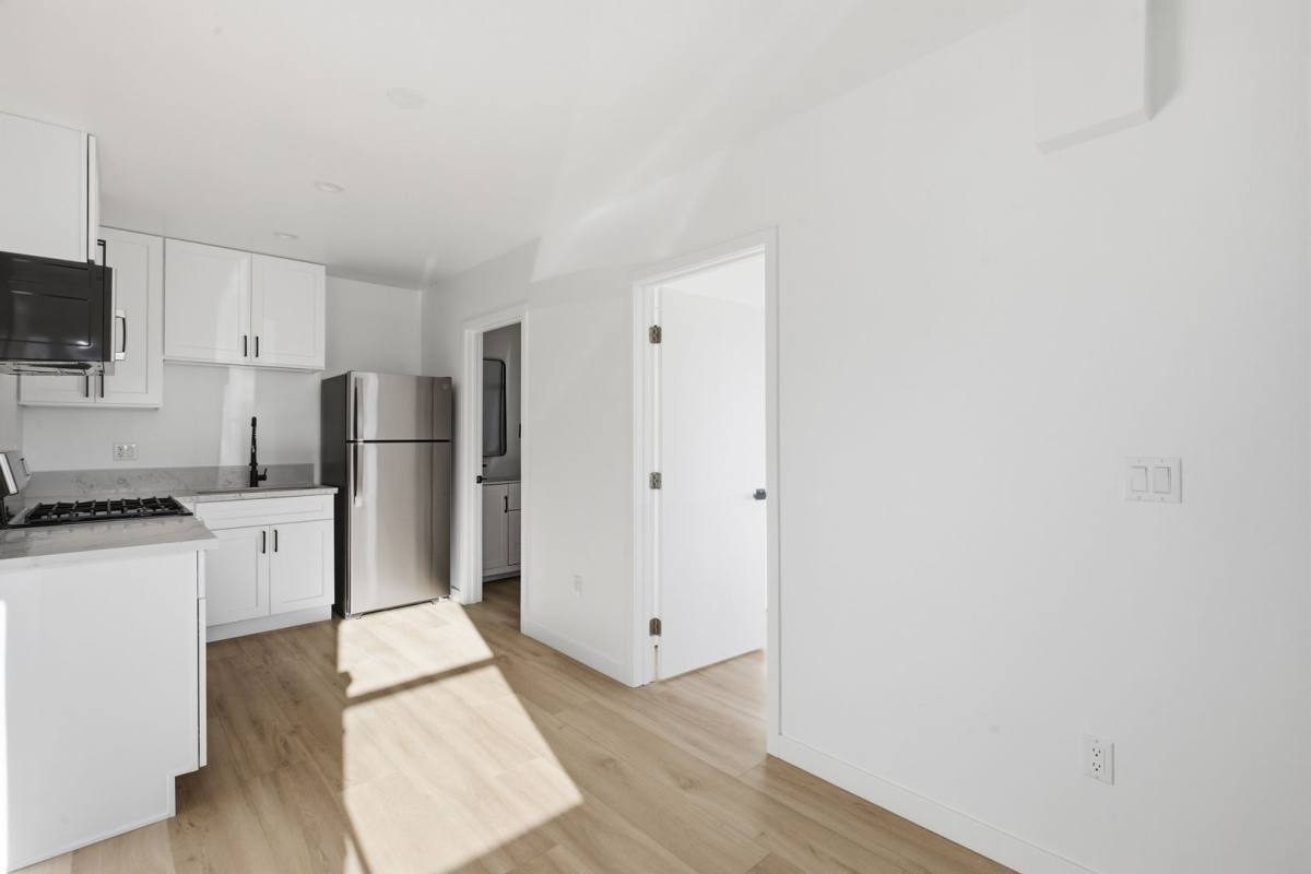 Apartment for rent at 1805 W 80th St, Los Angeles, CA 90047