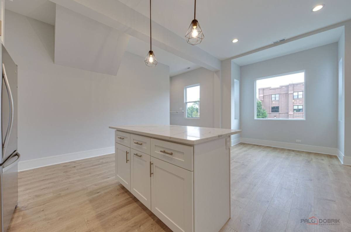Apartment for rent at 1746 N California #2, Chicago, IL 60647