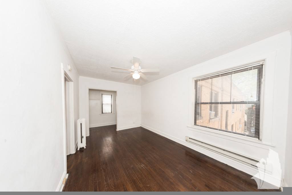 Apartment for rent at 22395 N Bissell St #2, Chicago, IL 60614
