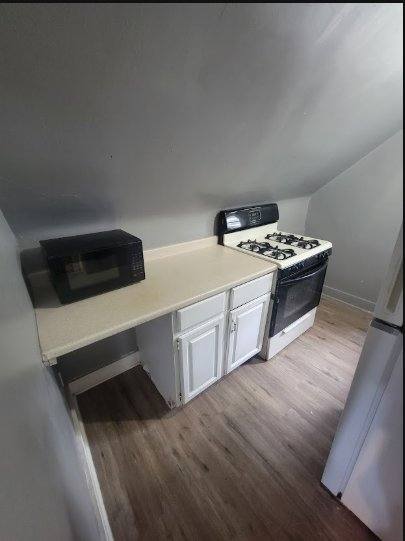 Apartment for rent at 55 Cotter Ave #5, Akron, OH 44305