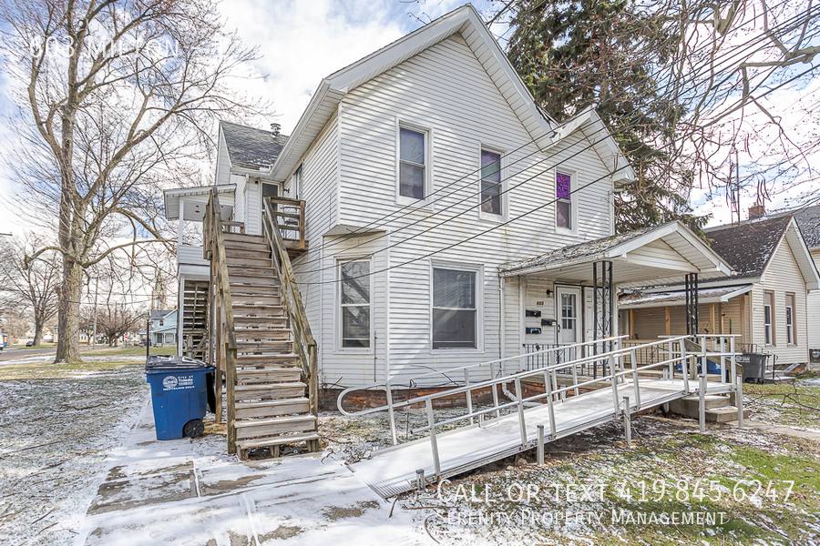 Apartment for rent at 603 Milton #1, Toledo, OH 43605