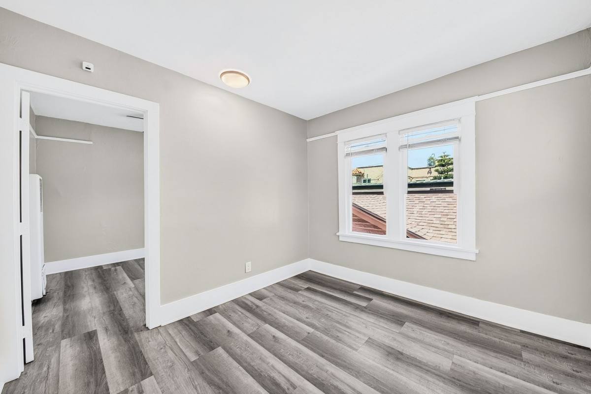 Apartment for rent at 1557 Pine Ave, Long Beach, CA 90813