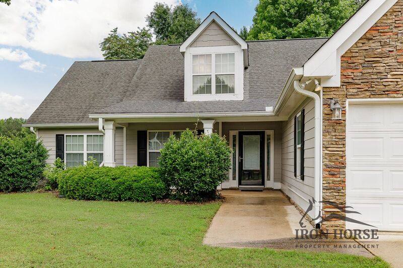 House for rent at 285 Finch Way, Jefferson, GA 30549
