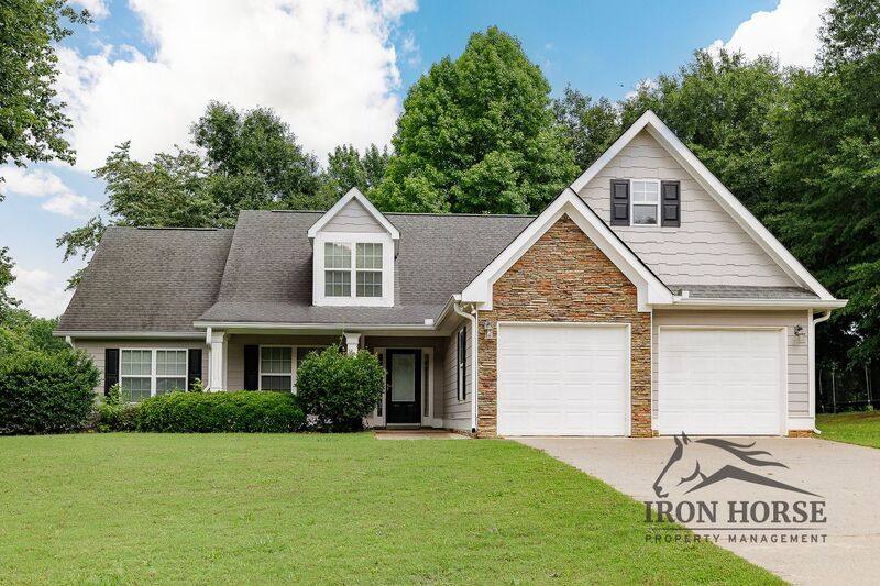 House for rent at 285 Finch Way, Jefferson, GA 30549