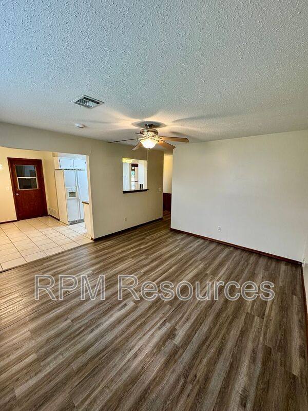 House for rent at 7625 S Sherwood Ave, Oklahoma City, OK 73159