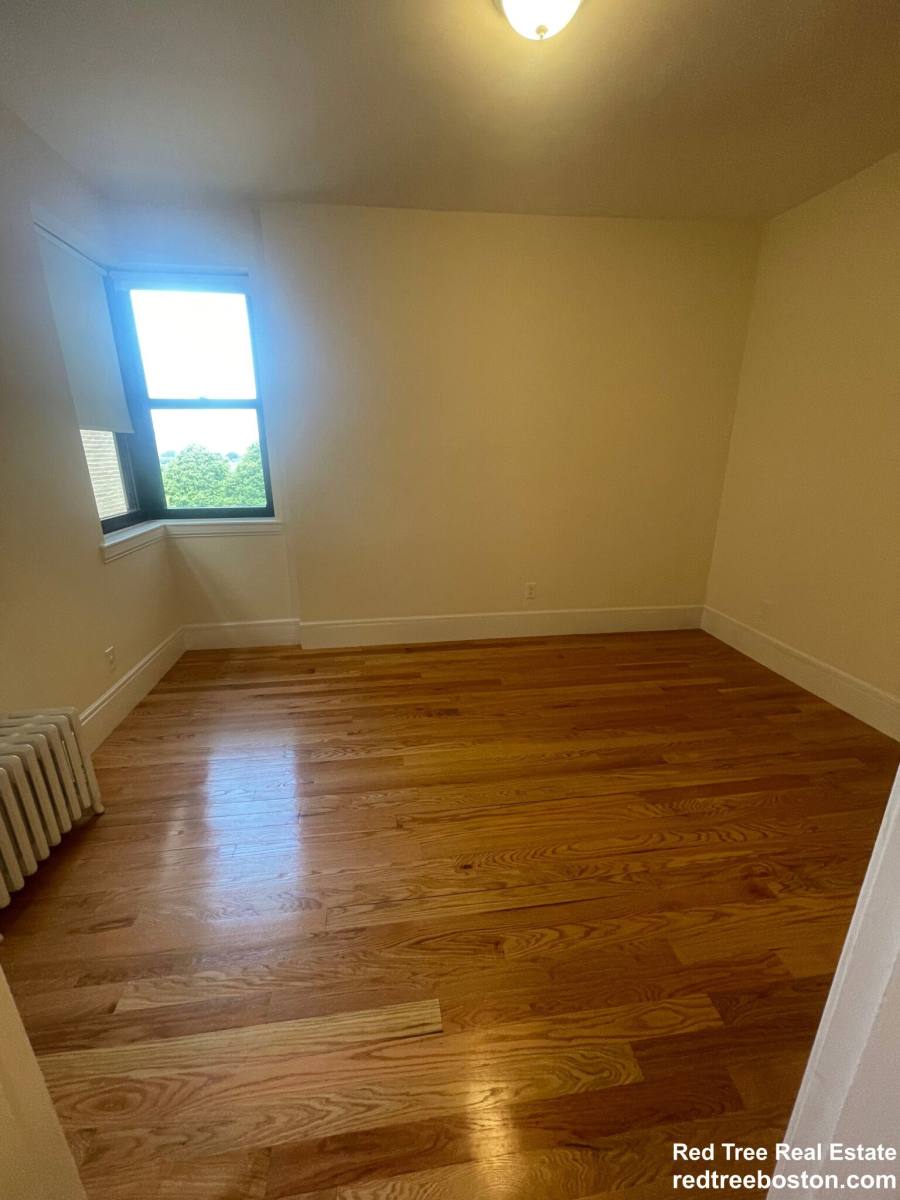 Apartment for rent at 504 Beacon St #34, Boston, MA 02115