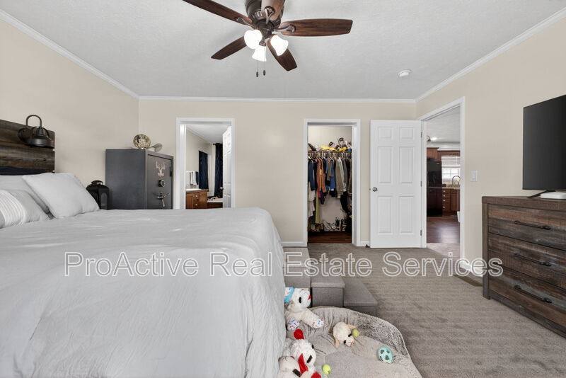 House for rent at 1053 Pitchkettle Rd, Suffolk, VA 23434