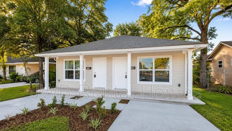 Townhouse for rent at 2811 Myrtle Ave #1, Jacksonville, FL 32209