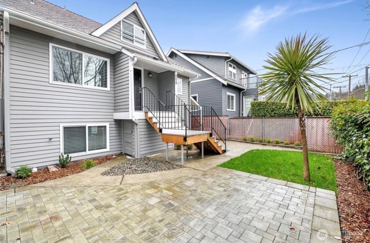 Apartment for rent at 808 NW Market St #1, Seattle, WA 98107