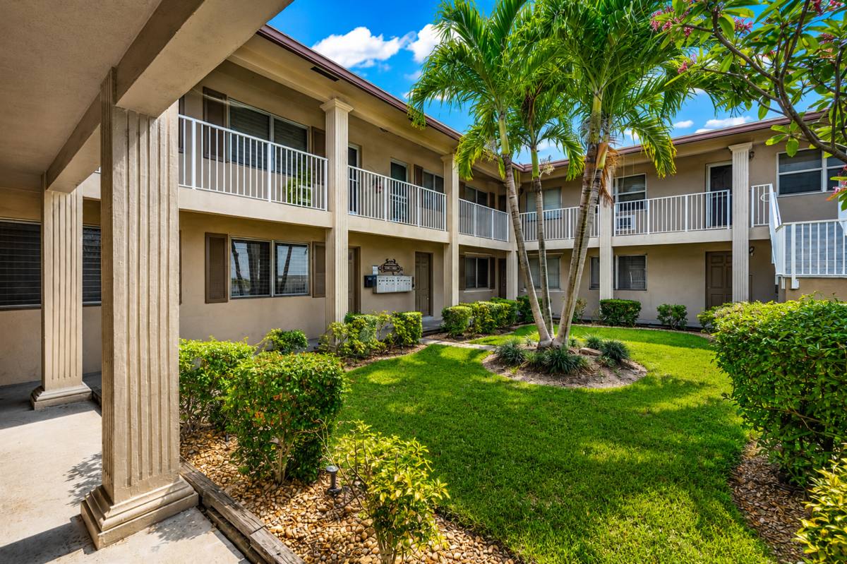 Apartment for rent at 2130 NE 42 Court, Pompano Beach, FL 33064