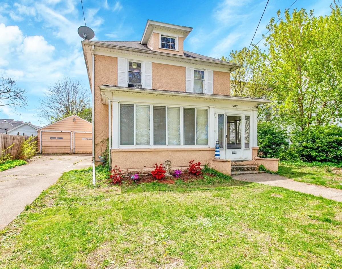 House for rent at 507 Griswold St, Jackson, MI 49203