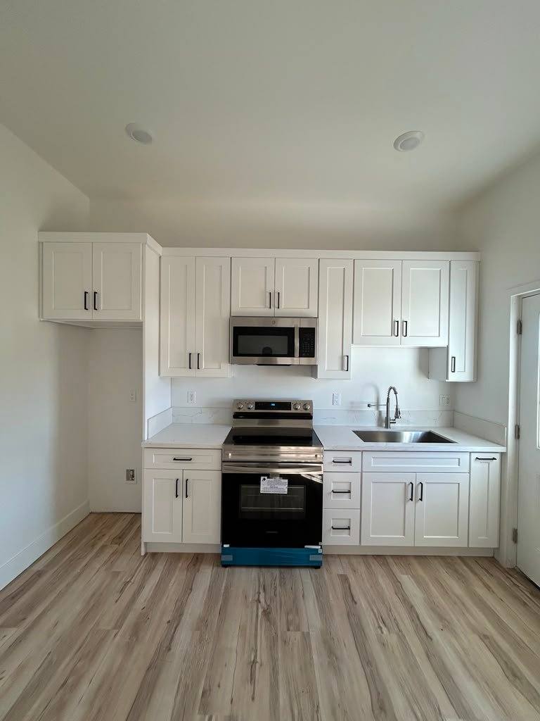 Apartment for rent at 9755 E Ave Q-4 #B, Palmdale, CA 93591