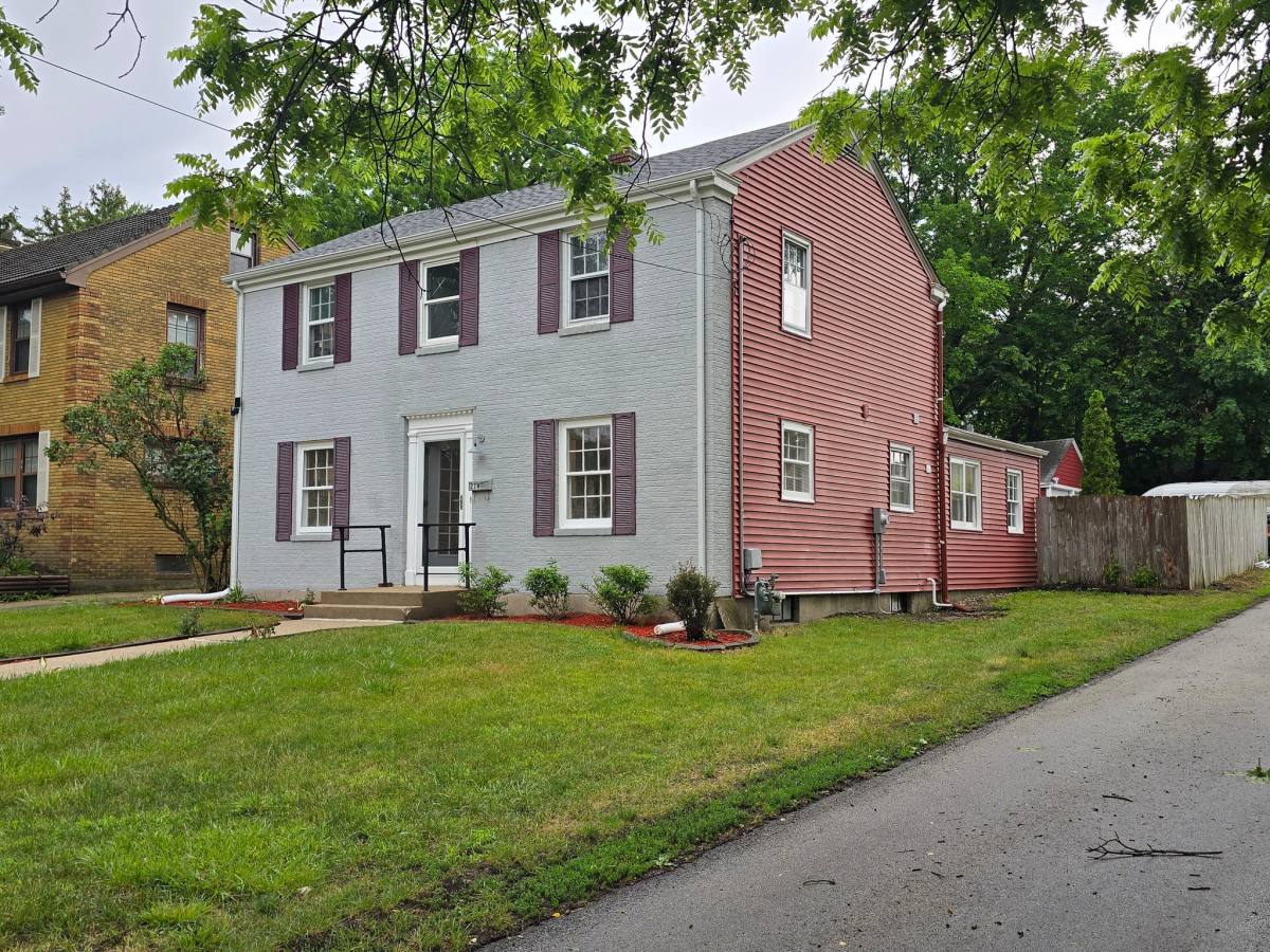 House for rent at 216 Robert Ave, Rockford, IL 61107