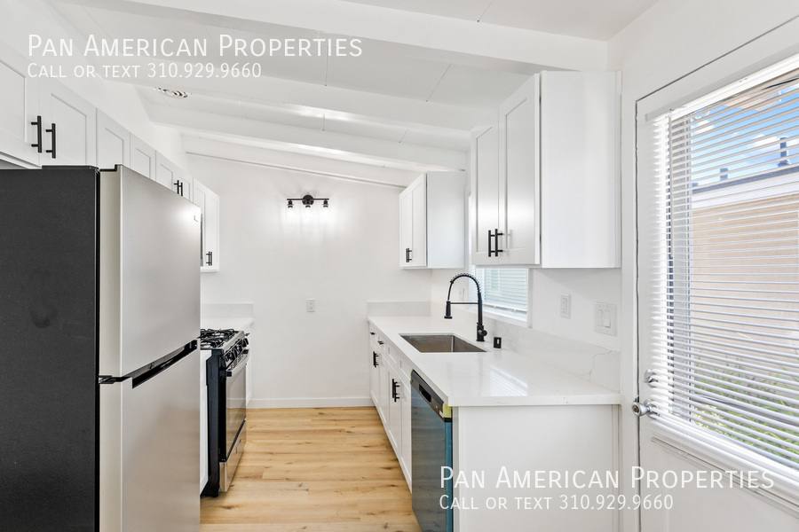 Apartment for rent at 143 W Mayfair Ave, Orange, CA 92867